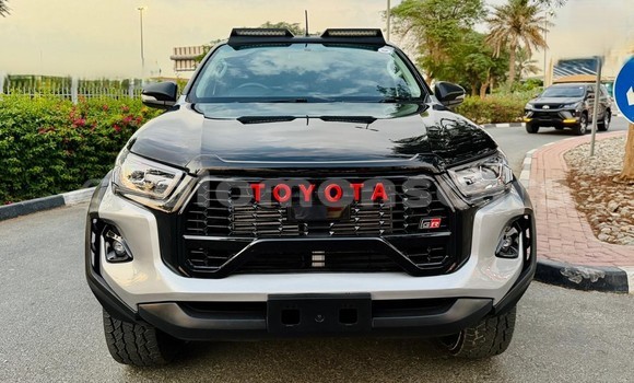 Buy Used Toyota Hilux Silver Car in Honiara in Guadalcanal Buy Used Toyota Hilux Silver Car in Honiara in Guadalcanal