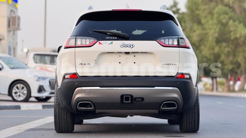 Big with watermark jeep cherokee guadalcanal honiara 1197