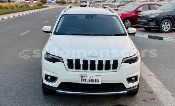 Buy Used Jeep Cherokee White Car in Honiara in Guadalcanal Buy Used Jeep Cherokee White Car in Honiara in Guadalcanal