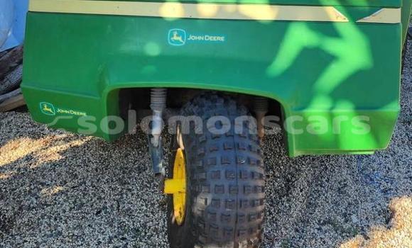 Buy Used Caterpillar 120 Green Truck in Auki in Malaita Buy Used Caterpillar 120 Green Truck in Auki in Malaita