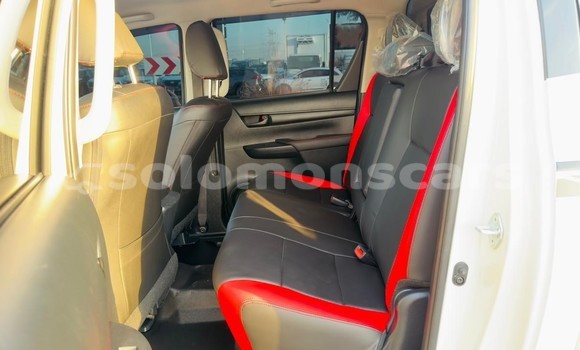 Buy Used Toyota Hilux White Car in Honiara in Guadalcanal Buy Used Toyota Hilux White Car in Honiara in Guadalcanal