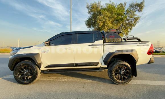 Buy Used Toyota Hilux White Car in Honiara in Guadalcanal Buy Used Toyota Hilux White Car in Honiara in Guadalcanal