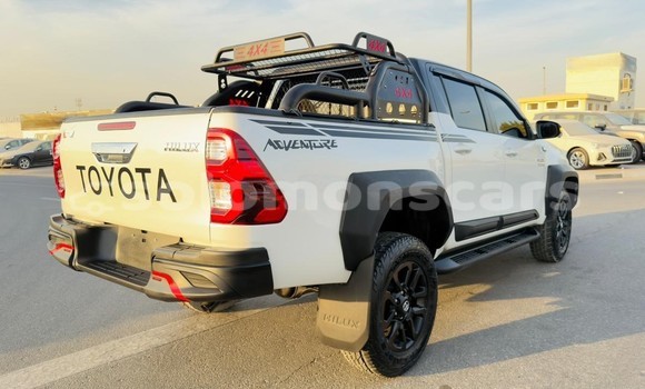Buy Used Toyota Hilux White Car in Honiara in Guadalcanal Buy Used Toyota Hilux White Car in Honiara in Guadalcanal