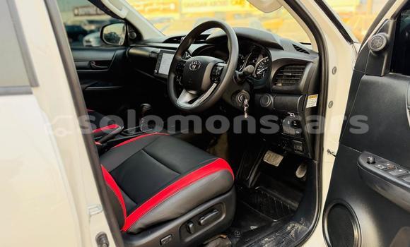 Buy Used Toyota Hilux White Car in Honiara in Guadalcanal Buy Used Toyota Hilux White Car in Honiara in Guadalcanal