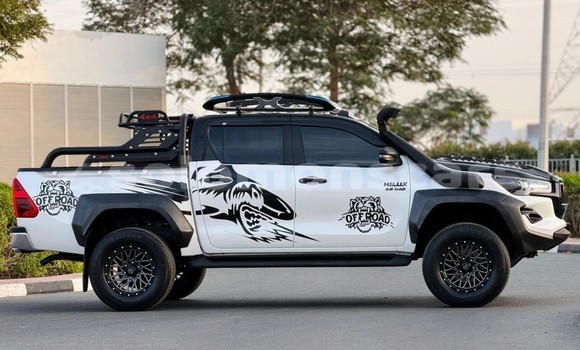 Buy Used Toyota Hilux White Car in Honiara in Guadalcanal Buy Used Toyota Hilux White Car in Honiara in Guadalcanal