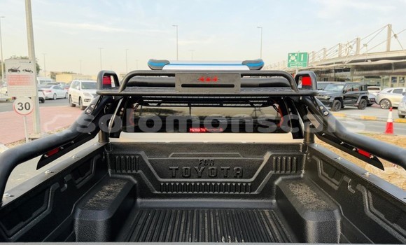 Buy Used Toyota Hilux White Car in Honiara in Guadalcanal Buy Used Toyota Hilux White Car in Honiara in Guadalcanal