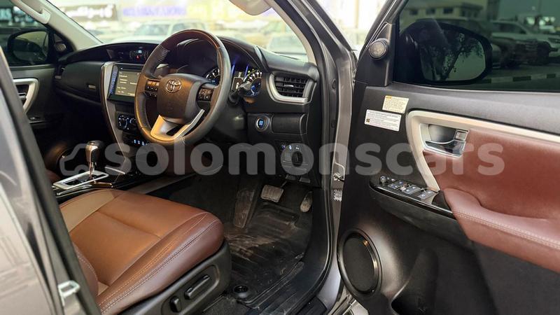 Big with watermark toyota fortuner western gizo 1215