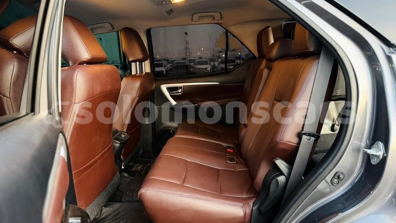 Big with watermark toyota fortuner western gizo 1215