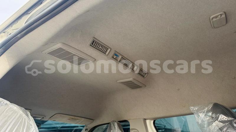 Big with watermark toyota hiace western gizo 1216