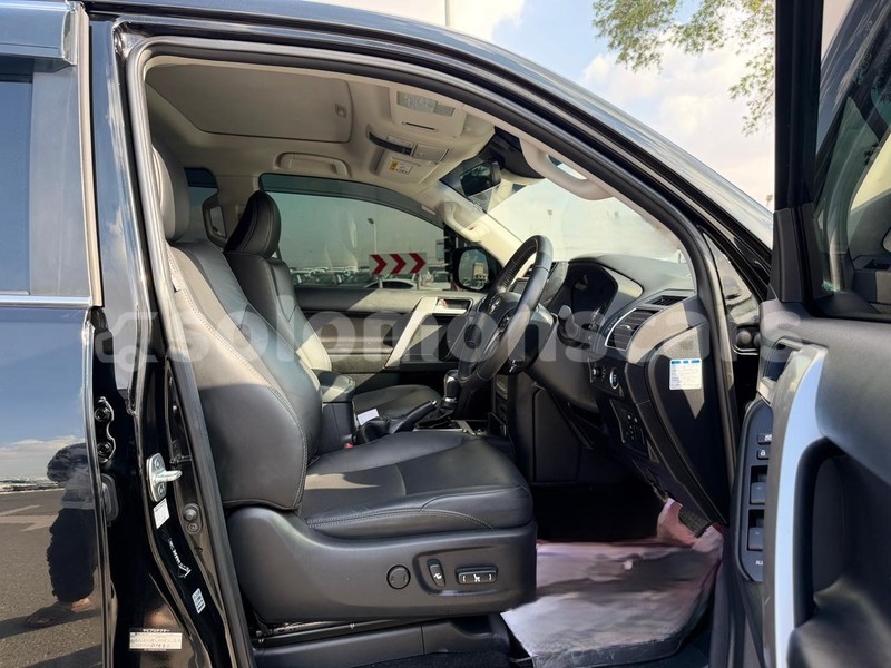 Big with watermark toyota land cruiser prado western gizo 1218