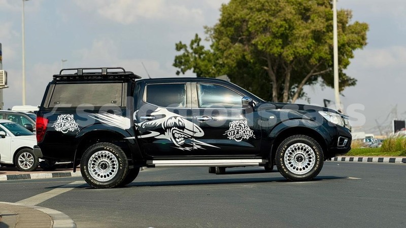 Big with watermark nissan navara western gizo 1219