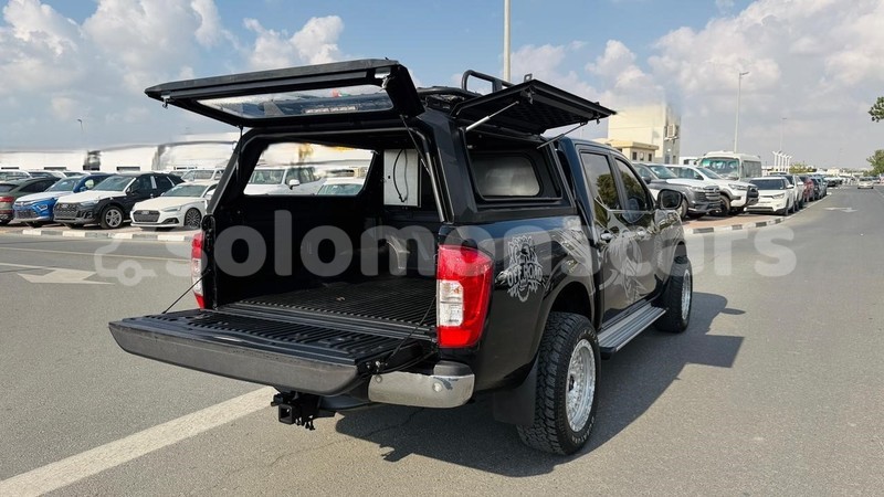 Big with watermark nissan navara western gizo 1219
