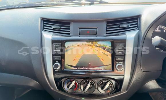 Buy Used Nissan Navara Brown Car in Gizo in Western Buy Used Nissan Navara Brown Car in Gizo in Western