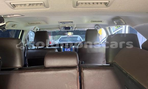 Buy New Toyota FJ Cruiser White Car in Honiara in Guadalcanal Buy New Toyota FJ Cruiser White Car in Honiara in Guadalcanal