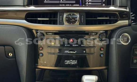 Buy Used Lexus LX 570 White Car in Honiara in Guadalcanal Buy Used Lexus LX 570 White Car in Honiara in Guadalcanal