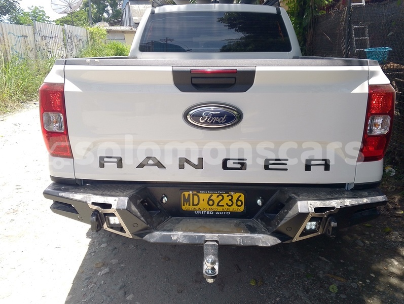 Big with watermark ford aev ambulance guadalcanal honiara 1229