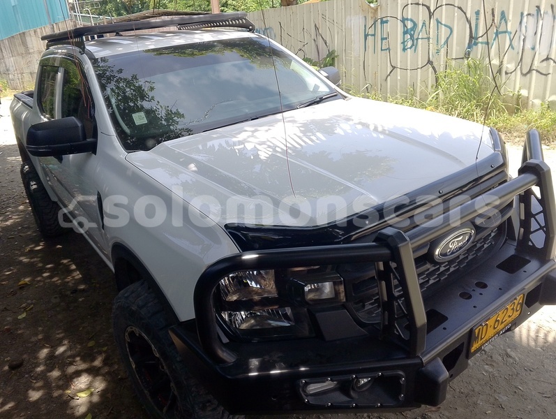 Big with watermark ford aev ambulance guadalcanal honiara 1229