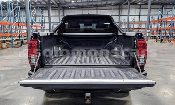 Buy Used Toyota Hilux Black Car in Honiara in Guadalcanal Buy Used Toyota Hilux Black Car in Honiara in Guadalcanal