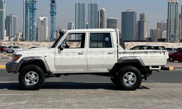 Buy Used Toyota Land Cruiser Other Car in Wagina Island in Choiseul