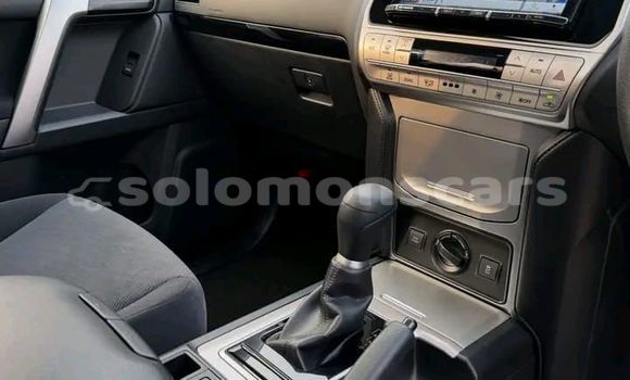 Buy Used Toyota Land Cruiser Prado White Car in Honiara in Guadalcanal Buy Used Toyota Land Cruiser Prado White Car in Honiara in Guadalcanal