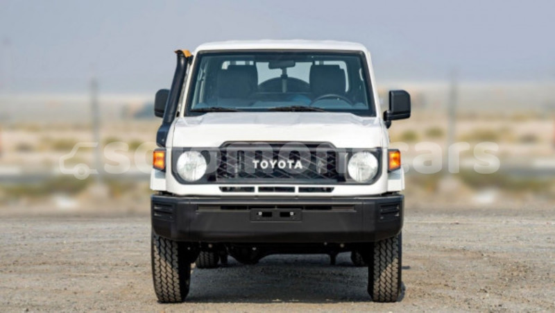 Big with watermark toyota land cruiser isabel santa isabel island 1256