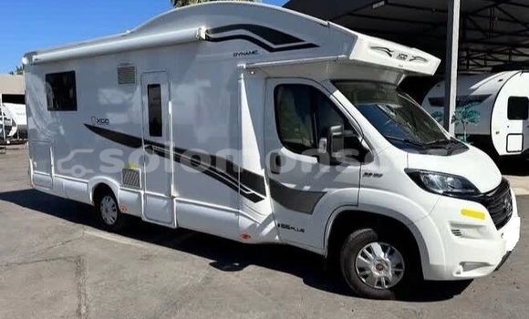 Buy Used Fiat 900T White Car in Santa Isabel Island in Isabel