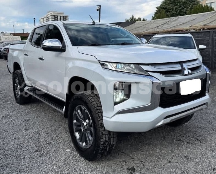 Big with watermark mitsubishi l200 isabel santa isabel island 1265
