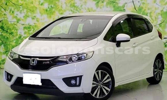Buy Used Honda FIT White Car in Santa Isabel Island in Isabel