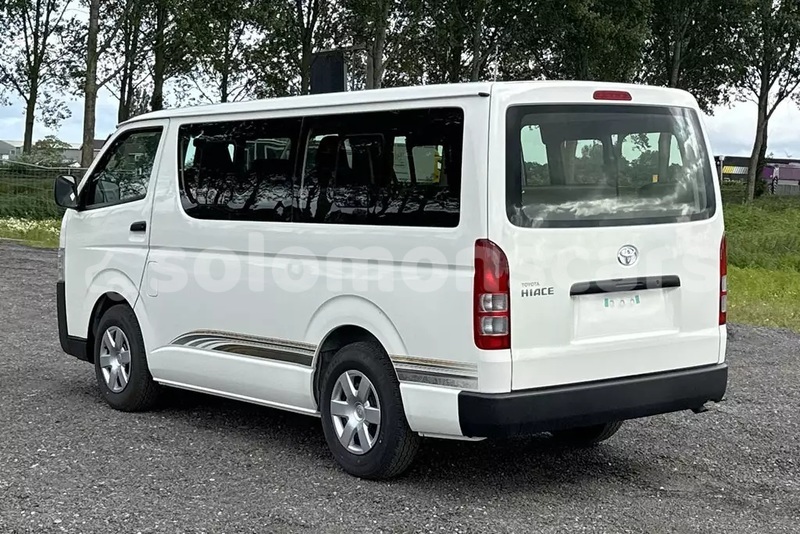 Big with watermark toyota hiace isabel baolo 1278