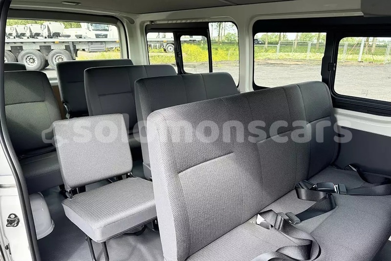 Big with watermark toyota hiace isabel baolo 1278