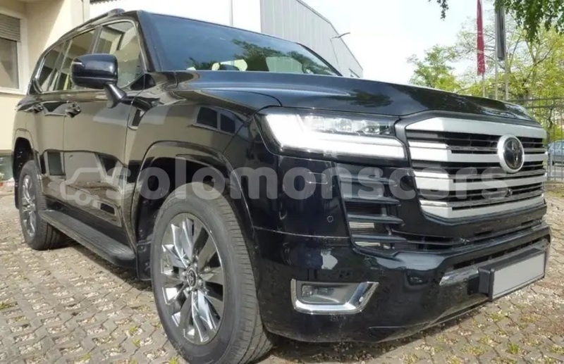 Big with watermark toyota land cruiser isabel barora island 1291