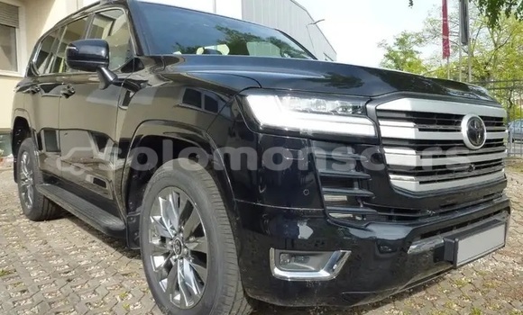 Buy Used Toyota Land Cruiser Black Car in Barora Island in Isabel Buy Used Toyota Land Cruiser Black Car in Barora Island in Isabel