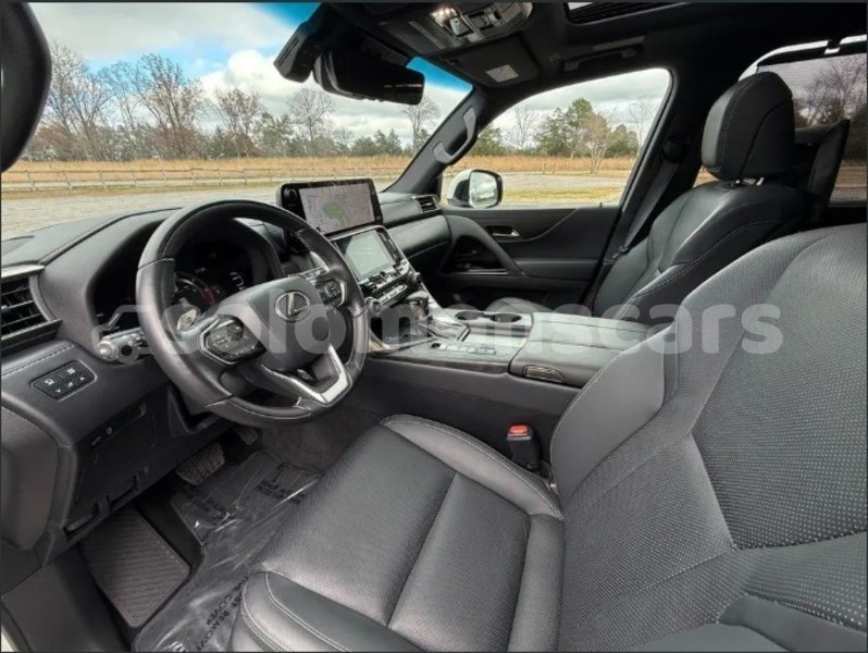 Big with watermark lexus lx malaita dingo dingo 1301