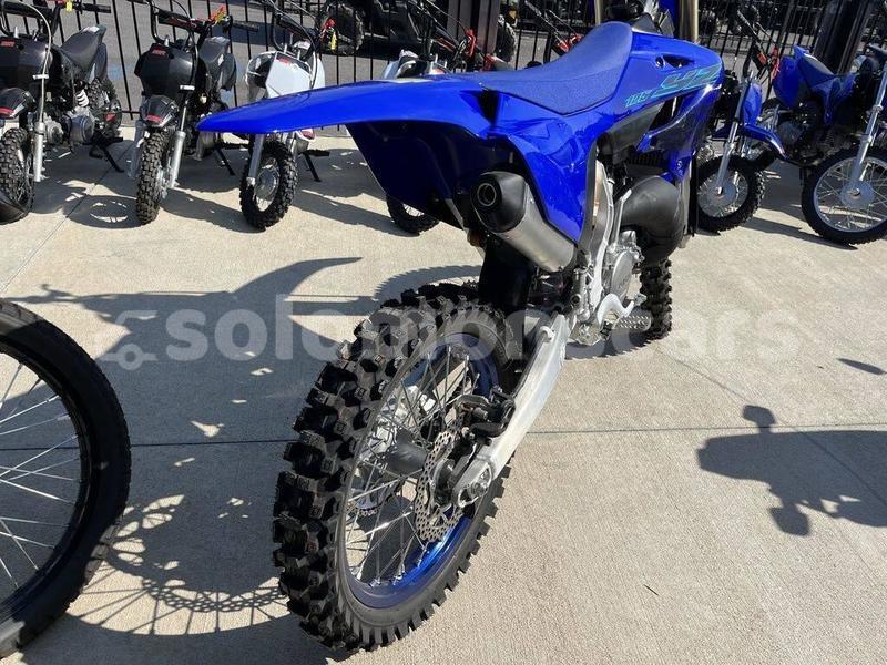 Big with watermark yamaha tmax guadalcanal kau 1302