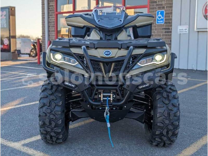Big with watermark yamaha tmax guadalcanal kau 1302