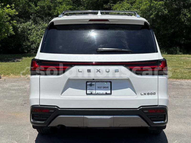 Big with watermark lexus lx malaita dingo dingo 1303