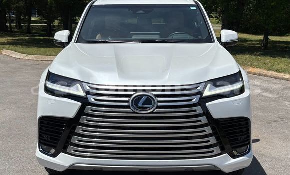 Buy Used Lexus LX White Car in Dingo Dingo in Malaita Buy Used Lexus LX White Car in Dingo Dingo in Malaita