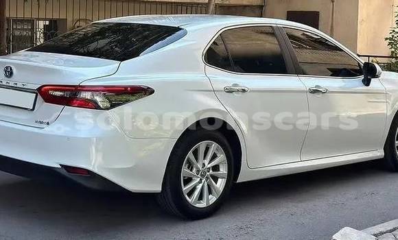 Buy Used Toyota Camry White Car in Santa Isabel Island in Isabel Buy Used Toyota Camry White Car in Santa Isabel Island in Isabel