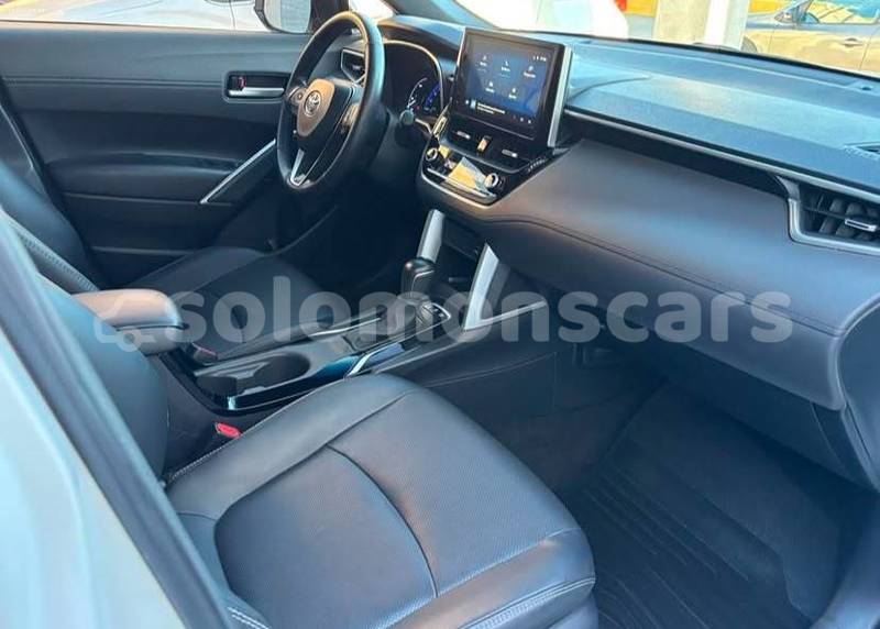 Big with watermark toyota corolla cross isabel santa isabel island 1331
