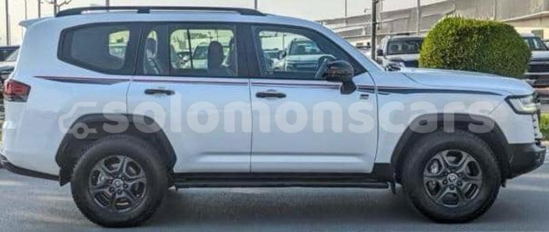 Big with watermark toyota land cruiser isabel santa isabel island 1332