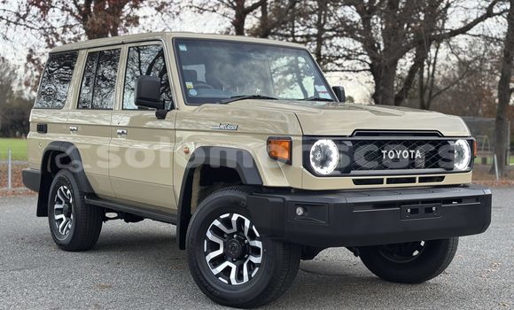 Buy Used Toyota Land Cruiser Brown Car in Honiara in Guadalcanal Buy Used Toyota Land Cruiser Brown Car in Honiara in Guadalcanal