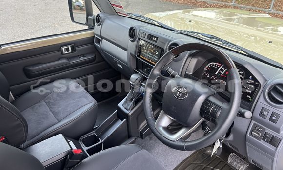 Buy Used Toyota Land Cruiser Brown Car in Honiara in Guadalcanal Buy Used Toyota Land Cruiser Brown Car in Honiara in Guadalcanal
