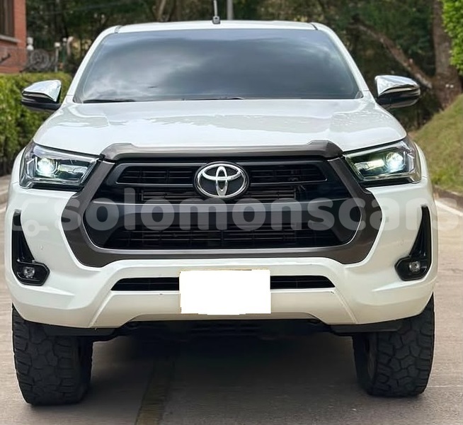 Big with watermark toyota hilux isabel santa isabel island 1343