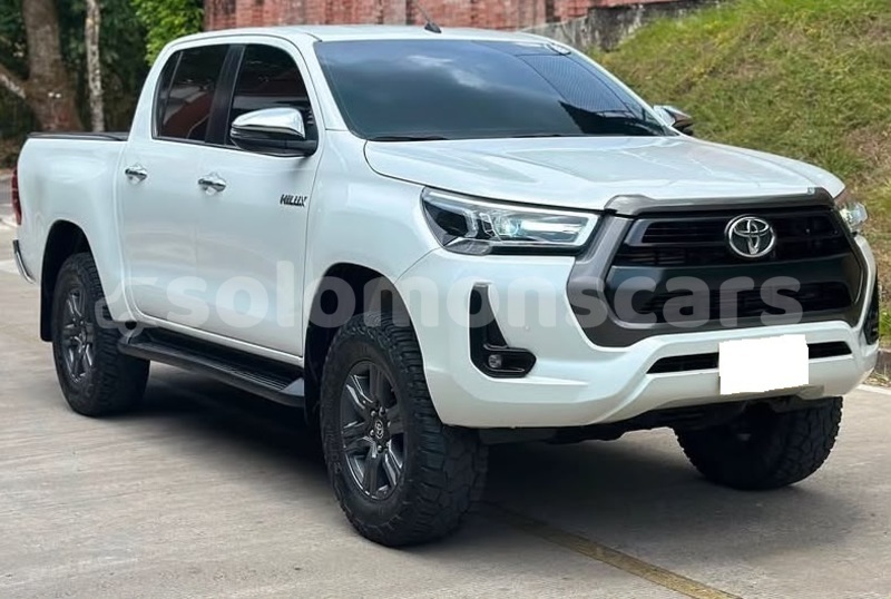 Big with watermark toyota hilux isabel santa isabel island 1343