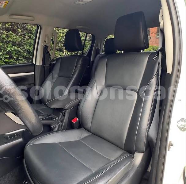 Big with watermark toyota hilux isabel santa isabel island 1343