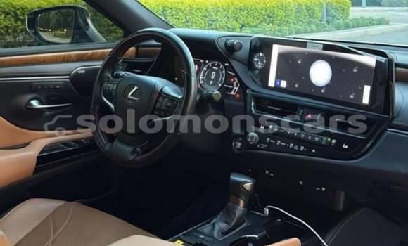 Buy Used Lexus ES White Car in Santa Isabel Island in Isabel Buy Used Lexus ES White Car in Santa Isabel Island in Isabel
